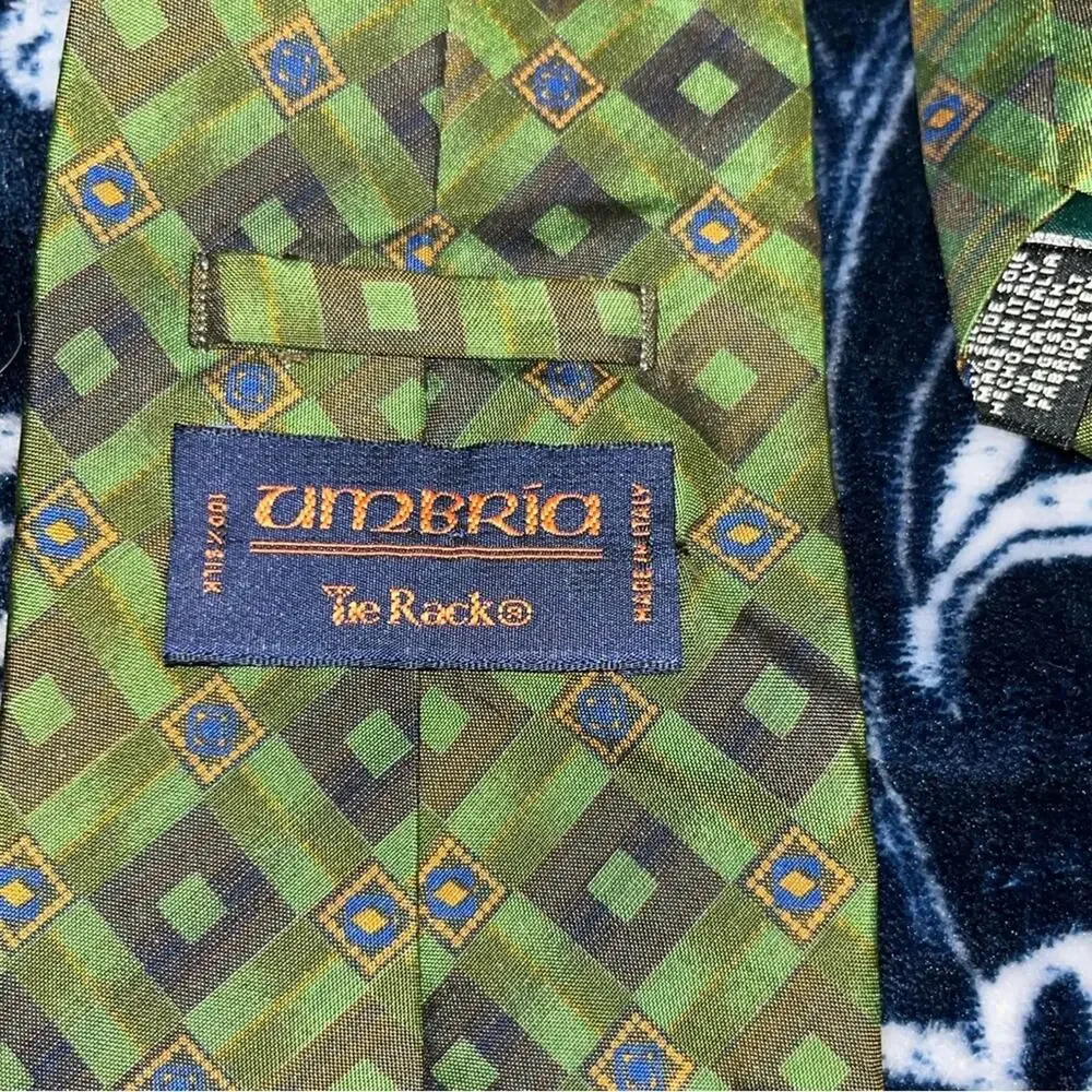 Umbria by Tie Rack Made in Italy 100% Silk Necktie